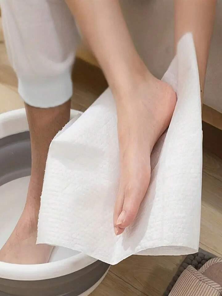 LA PERLA TECH 200 Sheets Disposable Manicure and Pedicure Towel Wood Pulp Super Absorbent Towels size 28cm cm X 58cm.